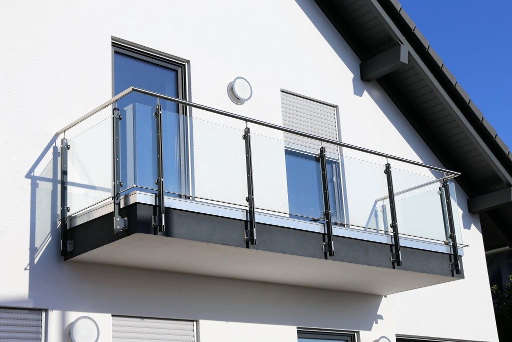 Aluminum Railings on a balcony